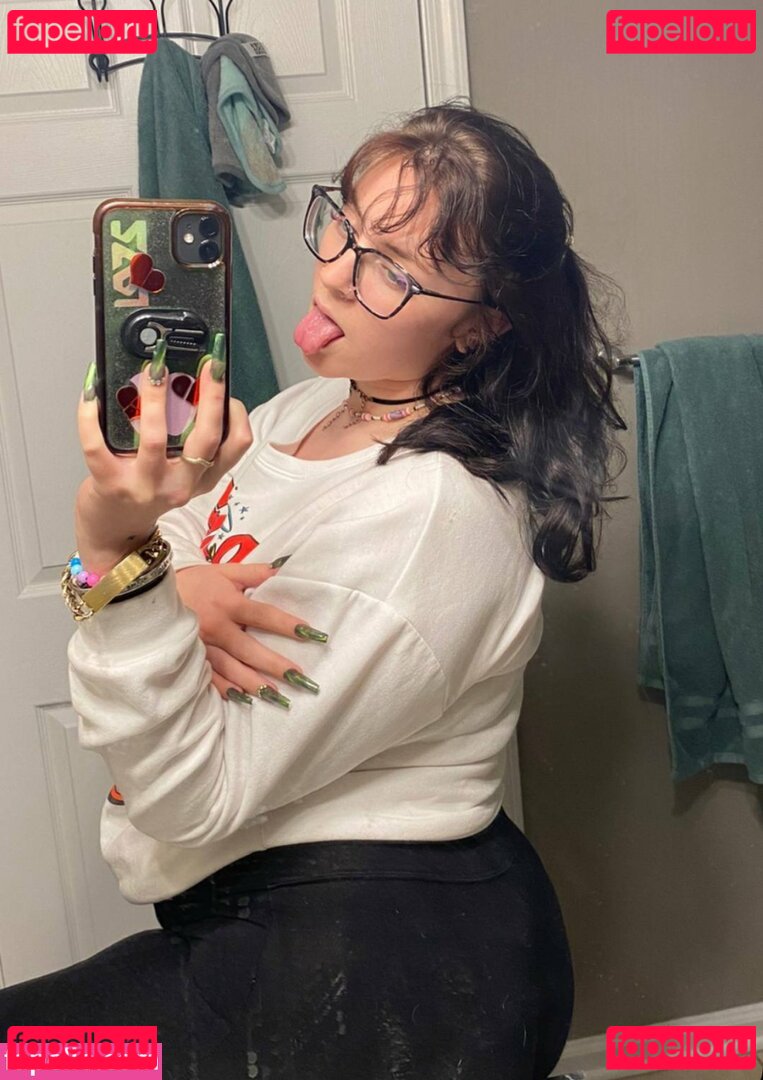 brattystoner19 Nude Onlyfans Photo 4