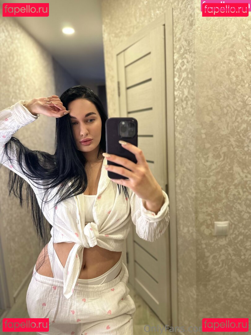 emilyy_ly Nude Onlyfans Photo 8
