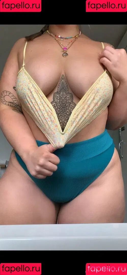 itmustbeolive Onlyfans Photo Gallery 