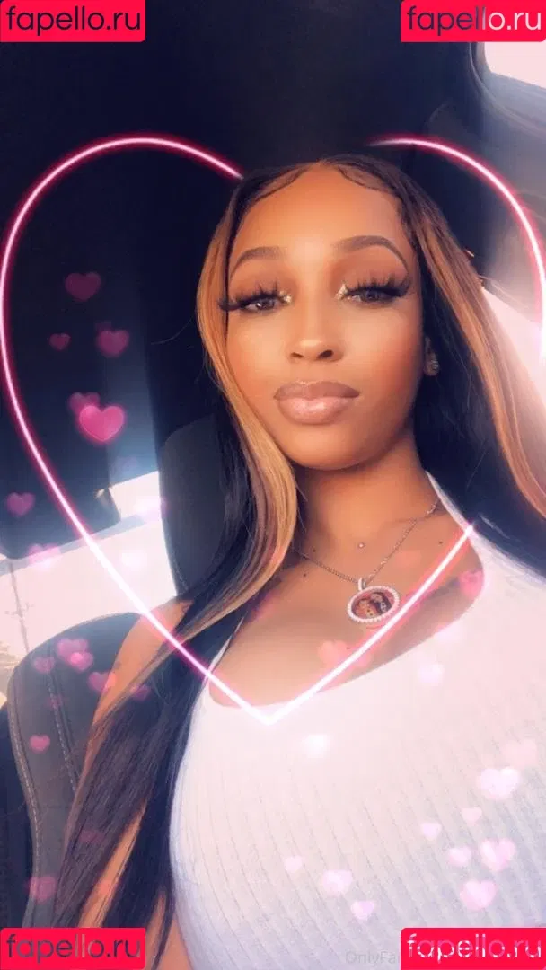 Shethickyyy Onlyfans Photo Gallery 
