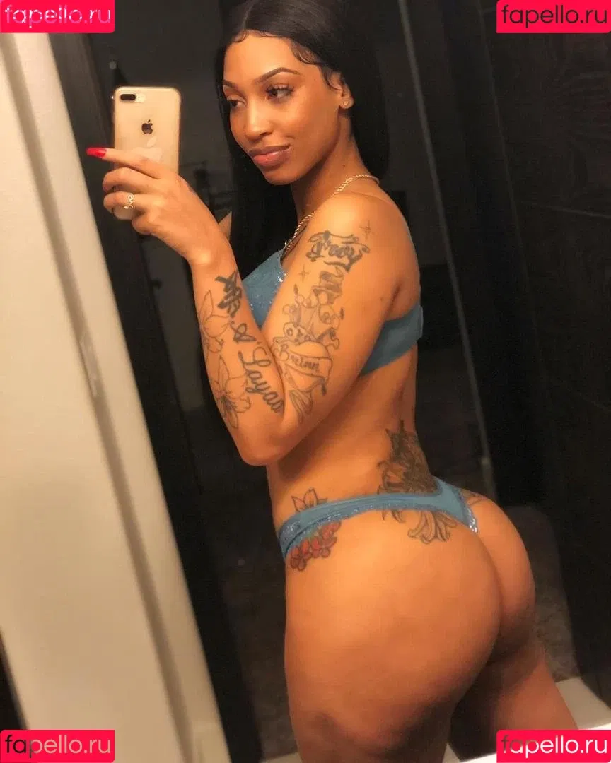 Shethickyyy Onlyfans Photo Gallery 