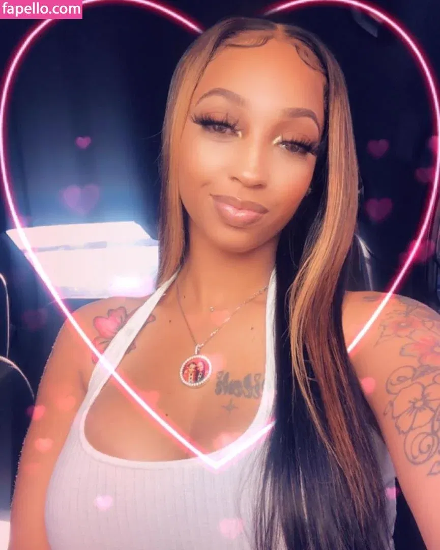 Shethickyyy Onlyfans Photo Gallery 