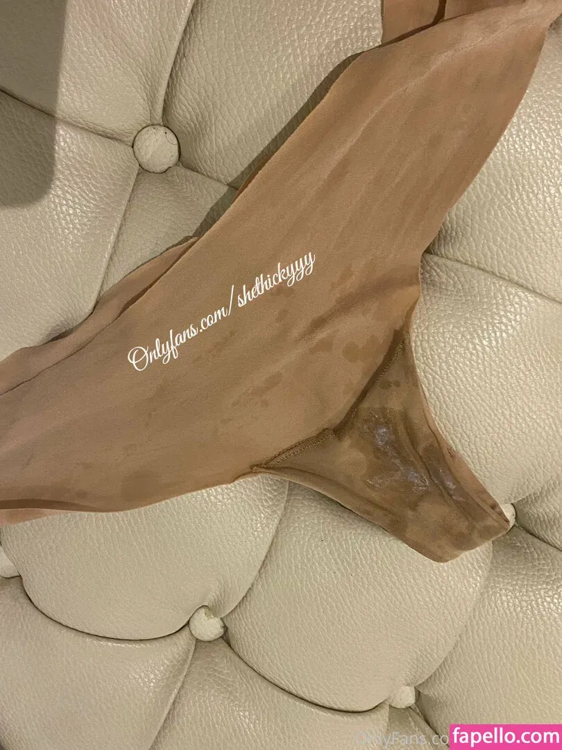 Shethickyyy Onlyfans Photo Gallery 