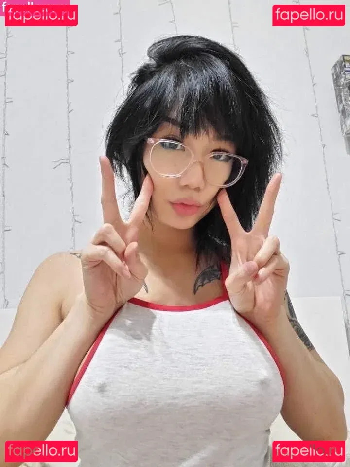 Mobilesuitstella Onlyfans Photo Gallery 