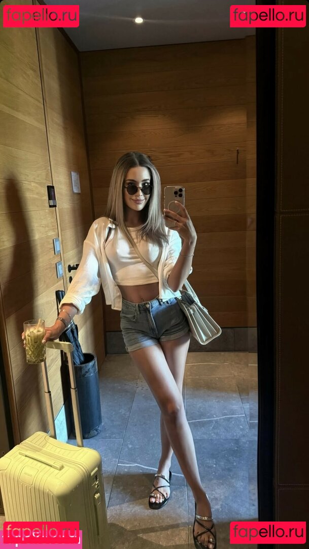 Noemi Demeter Nude Onlyfans Photo 18
