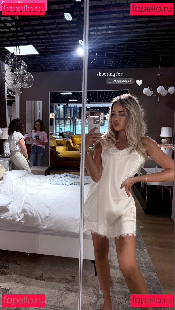 Noemi Demeter Nude Onlyfans Photo 10