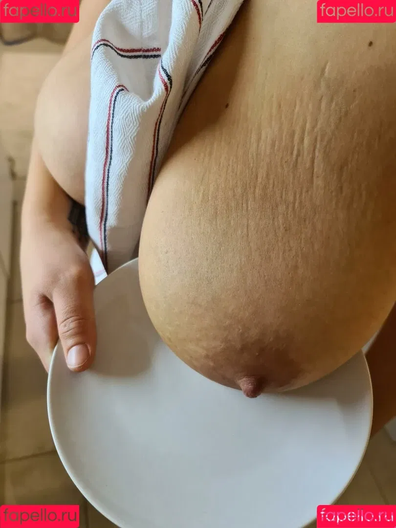 Nurse Amber Onlyfans Photo Gallery 
