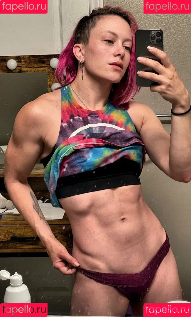 Claire Max Onlyfans Photo Gallery 