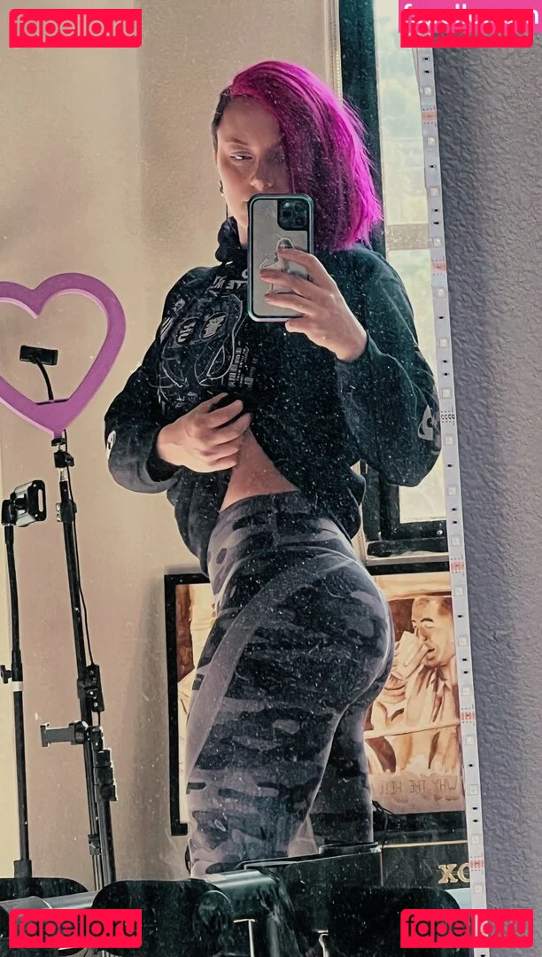 Claire Max Onlyfans Photo Gallery 