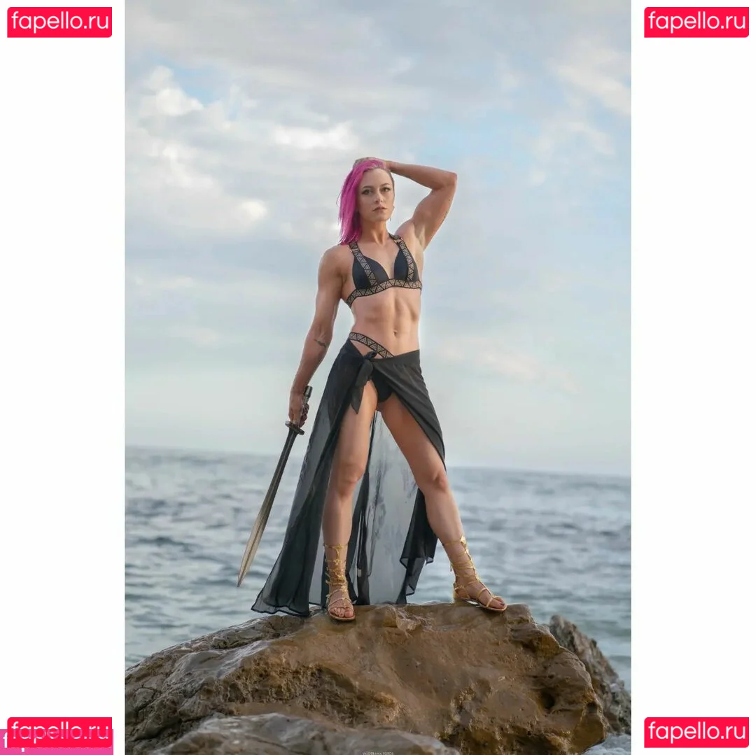 Claire Max Onlyfans Photo Gallery 