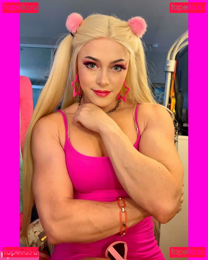 Claire Max Onlyfans Photo Gallery 