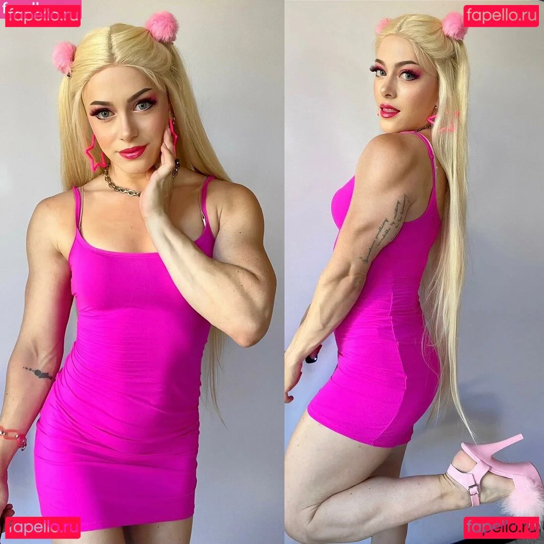 Claire Max Onlyfans Photo Gallery 