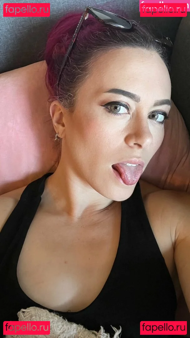 Claire Max Onlyfans Photo Gallery 