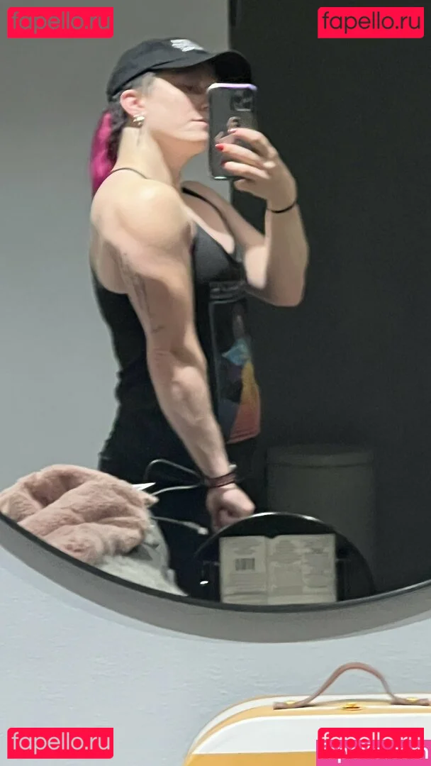 Claire Max Onlyfans Photo Gallery 