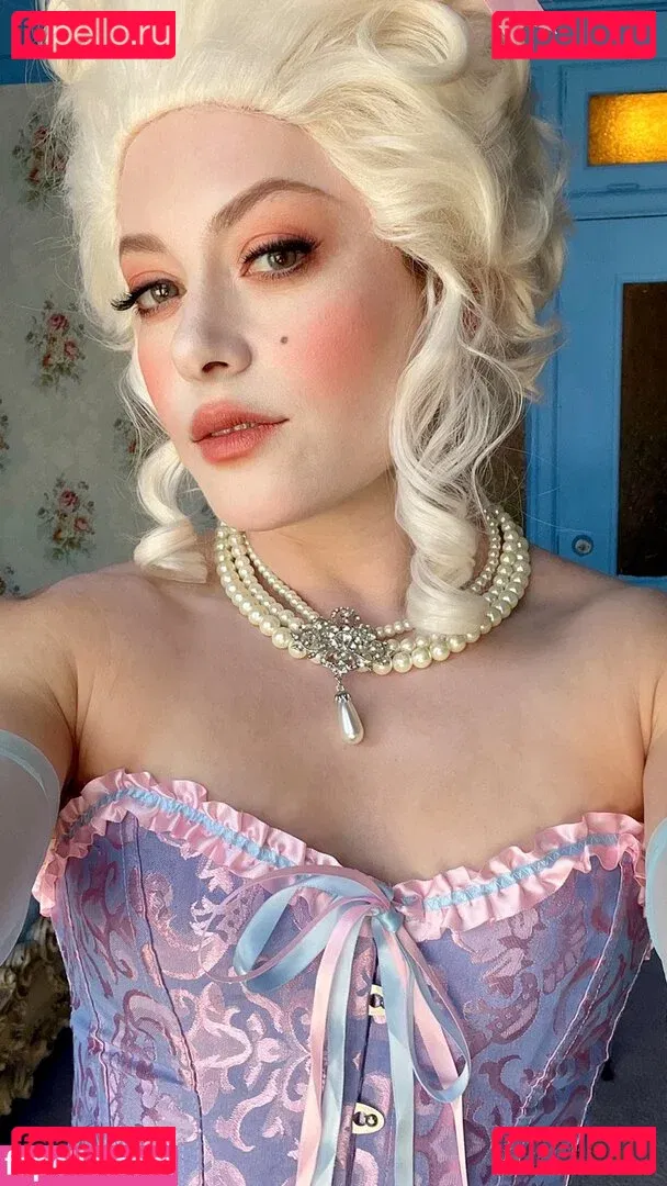 Claire Max Onlyfans Photo Gallery 