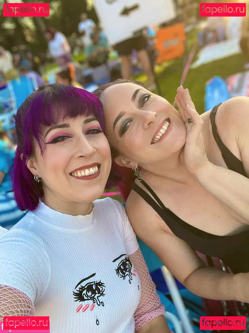 Claire Max Onlyfans Photo Gallery 