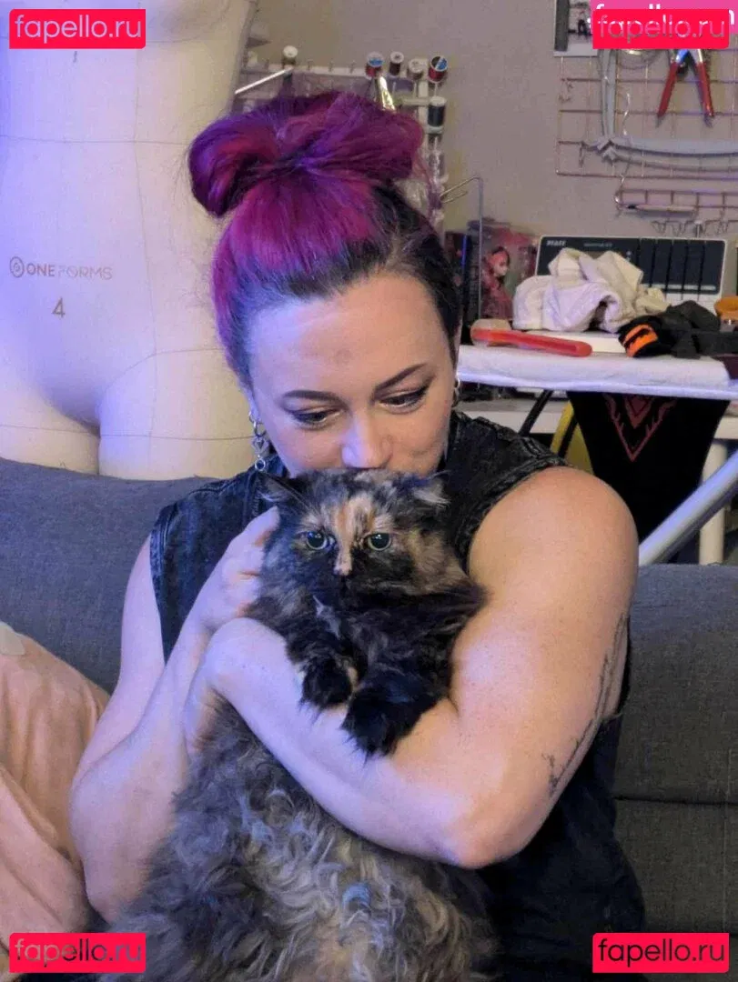 Claire Max Onlyfans Photo Gallery 