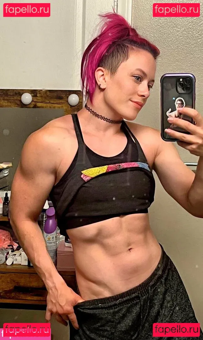 Claire Max Onlyfans Photo Gallery 