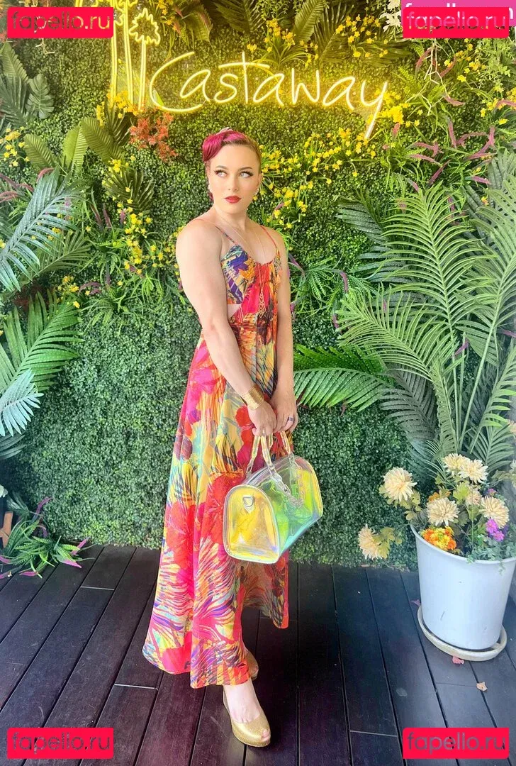 Claire Max Onlyfans Photo Gallery 