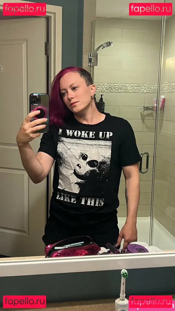 Claire Max Onlyfans Photo Gallery 