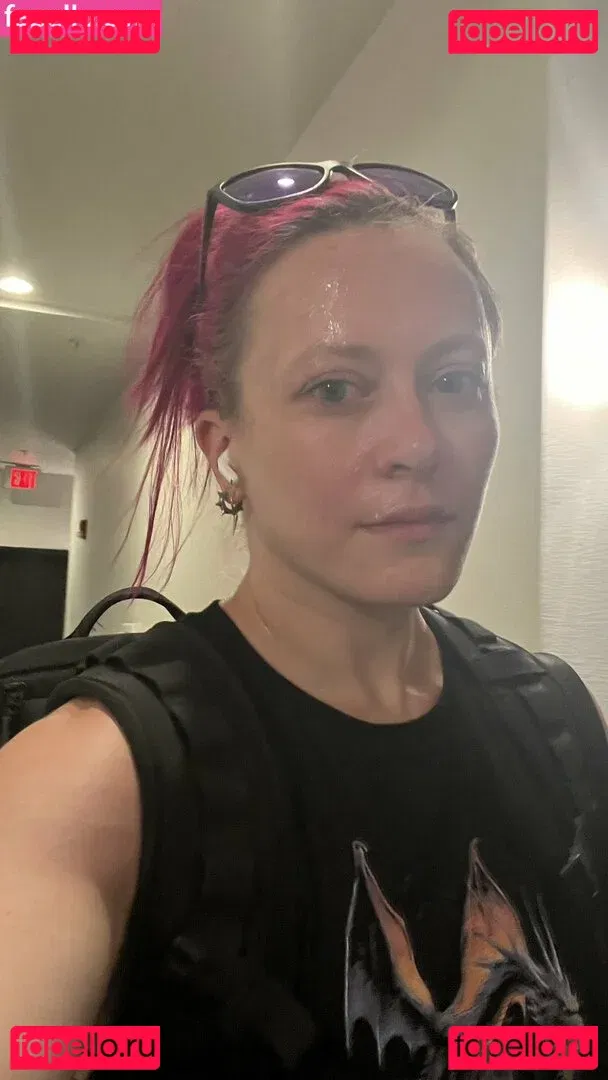 Claire Max Onlyfans Photo Gallery 