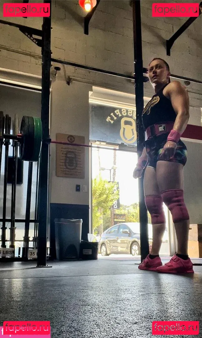 Claire Max Onlyfans Photo Gallery 