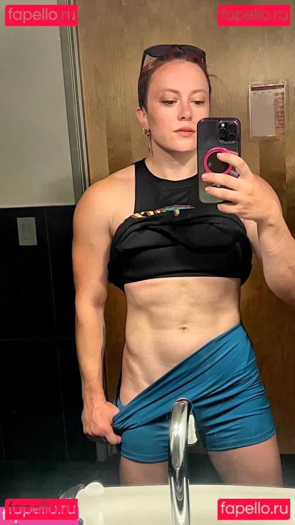 Claire Max Onlyfans Photo Gallery 