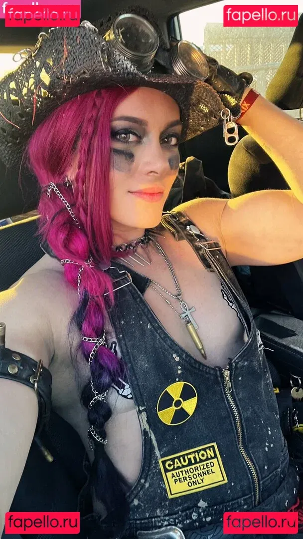 Claire Max Onlyfans Photo Gallery 