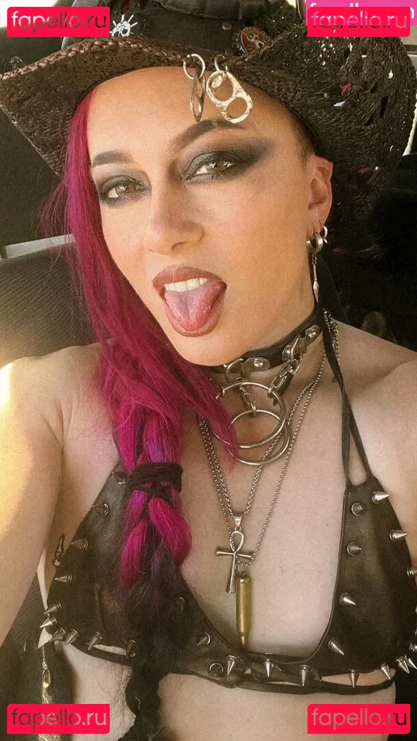 Claire Max Onlyfans Photo Gallery 