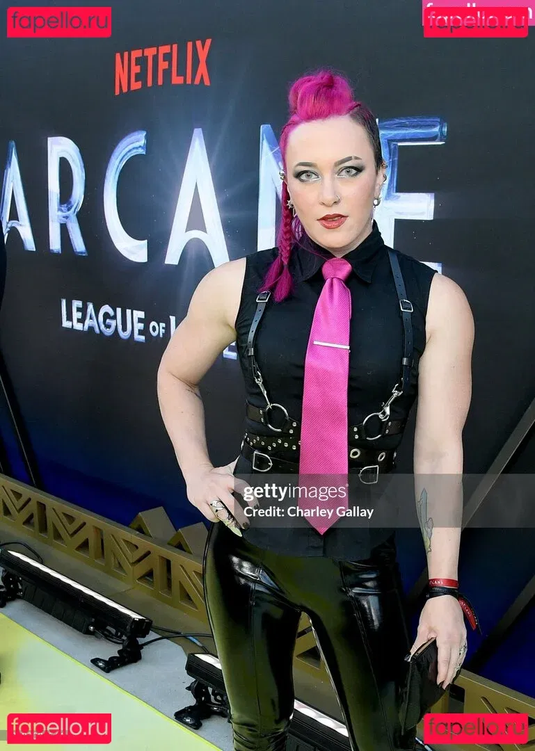 Claire Max Onlyfans Photo Gallery 