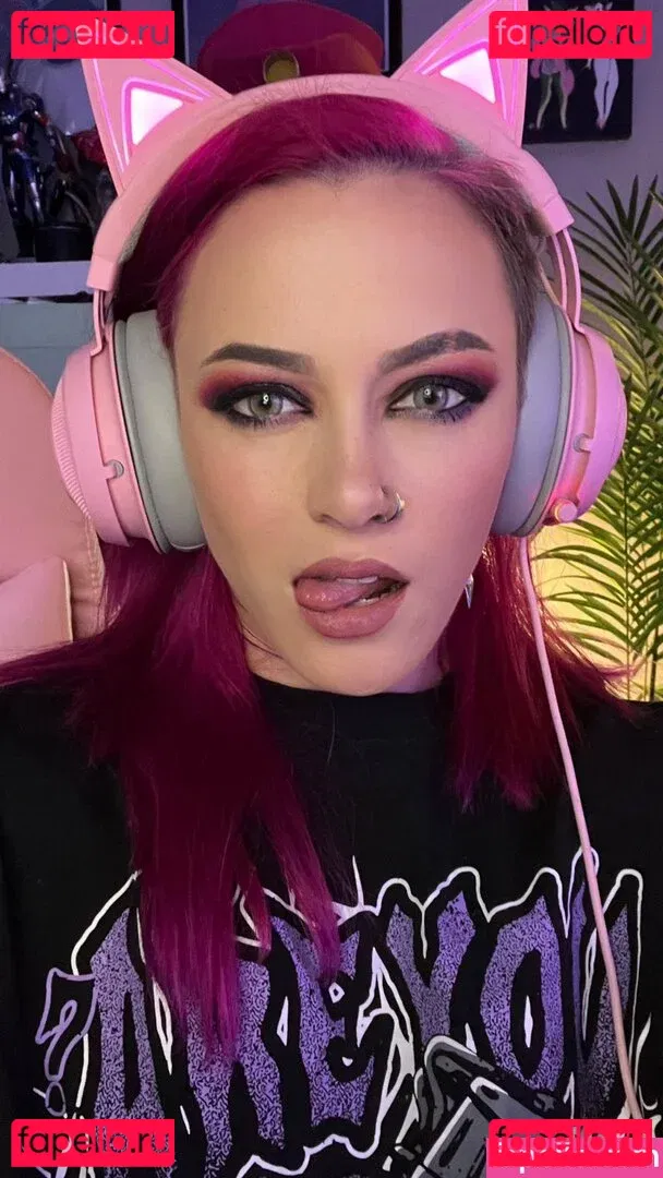 Claire Max Onlyfans Photo Gallery 