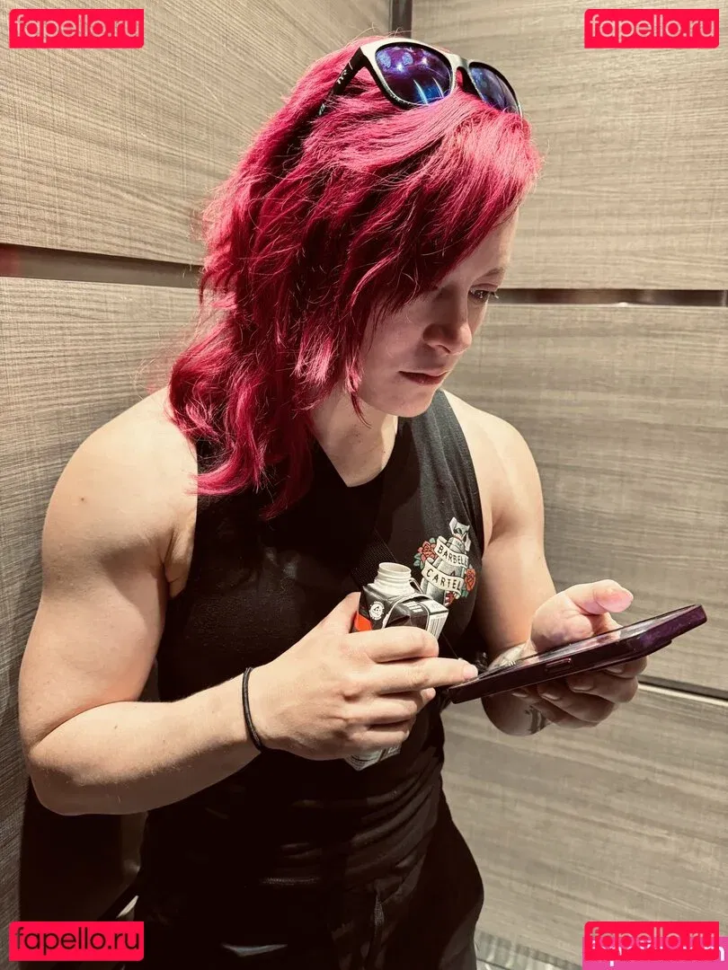 Claire Max Onlyfans Photo Gallery 