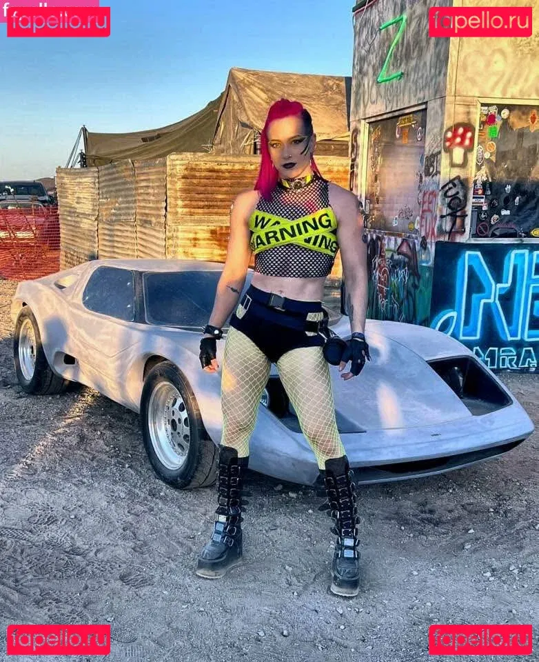 Claire Max Onlyfans Photo Gallery 