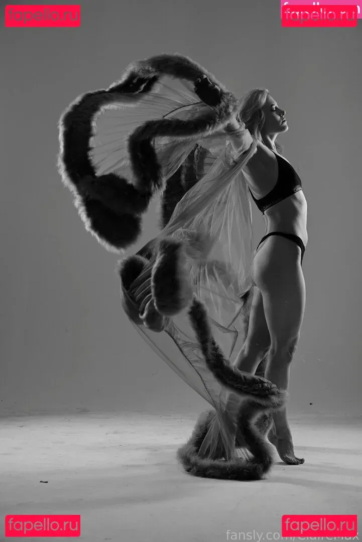 Claire Max Onlyfans Photo Gallery 