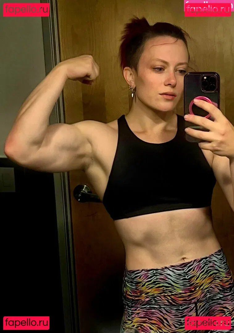 Claire Max Onlyfans Photo Gallery 