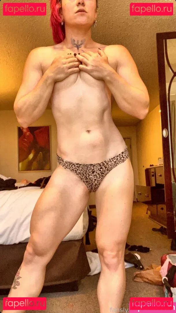 Claire Max Onlyfans Photo Gallery 