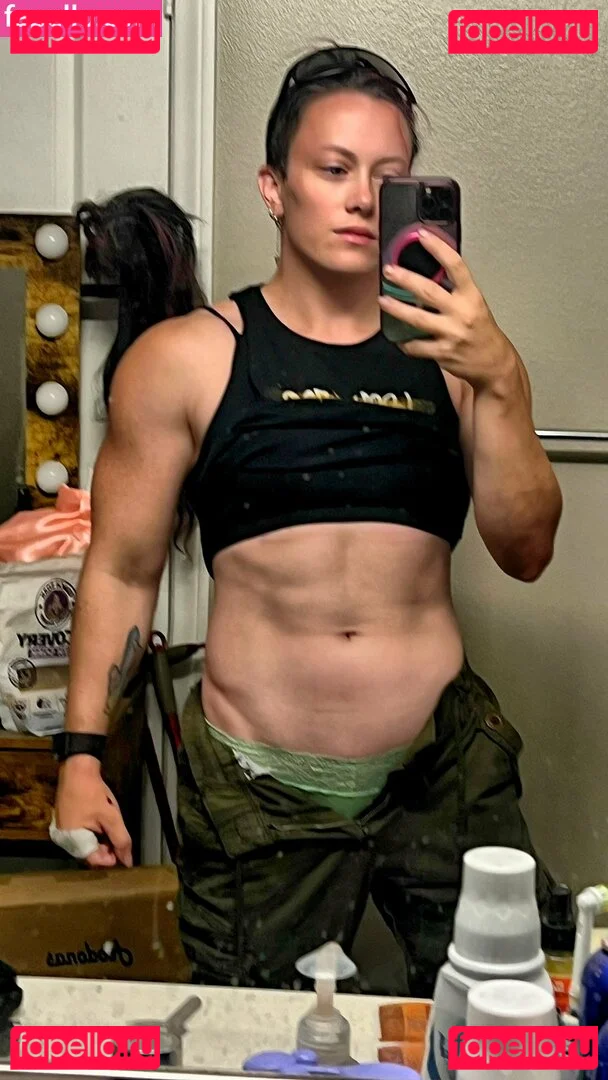 Claire Max Onlyfans Photo Gallery 