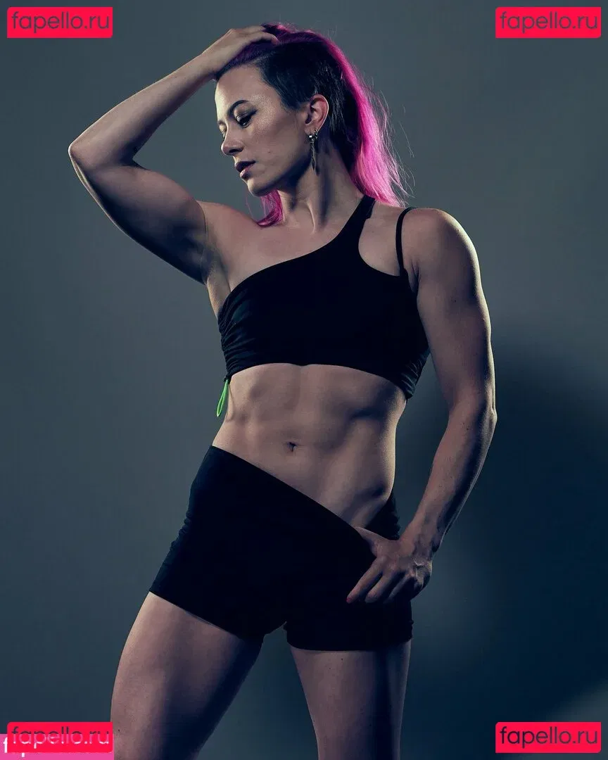 Claire Max Onlyfans Photo Gallery 