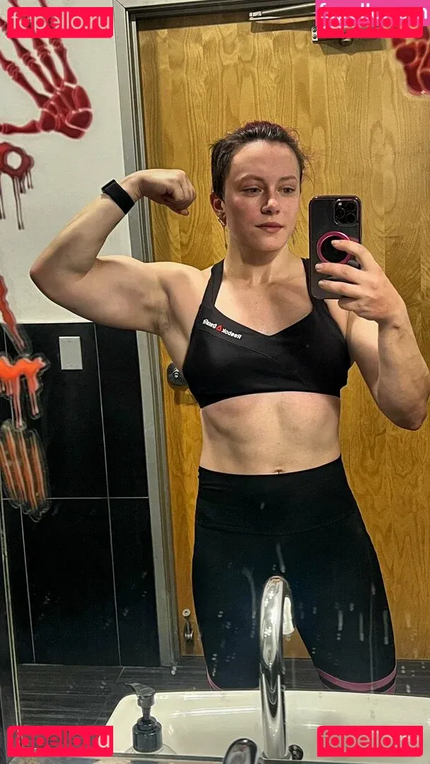 Claire Max Onlyfans Photo Gallery 