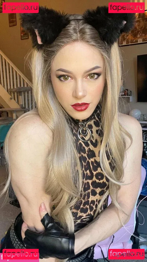 Claire Max Onlyfans Photo Gallery 