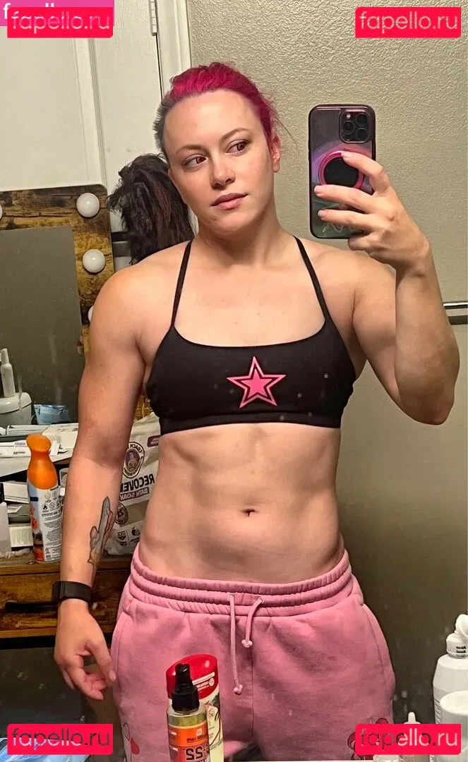 Claire Max Onlyfans Photo Gallery 