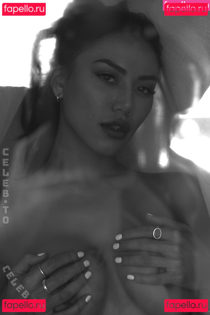 Gwen Singer Nude Onlyfans Photo 8