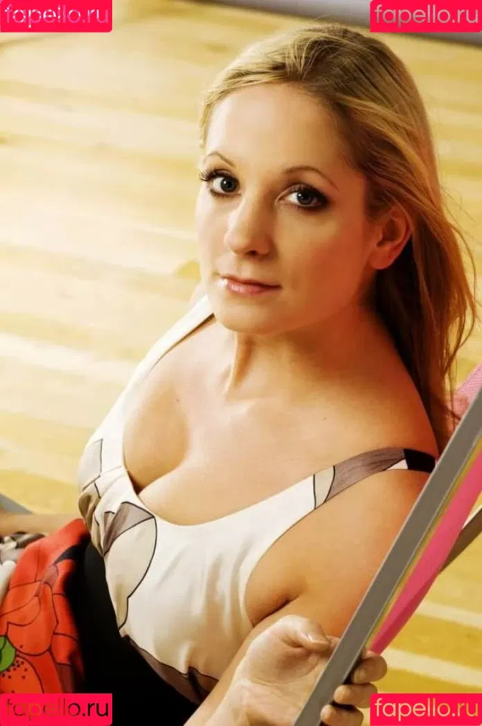 Joanne Froggatt Onlyfans Photo Gallery 