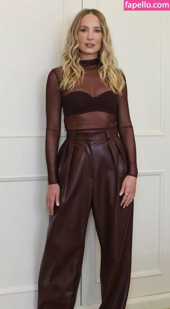 Joanne Froggatt Onlyfans Photo Gallery 