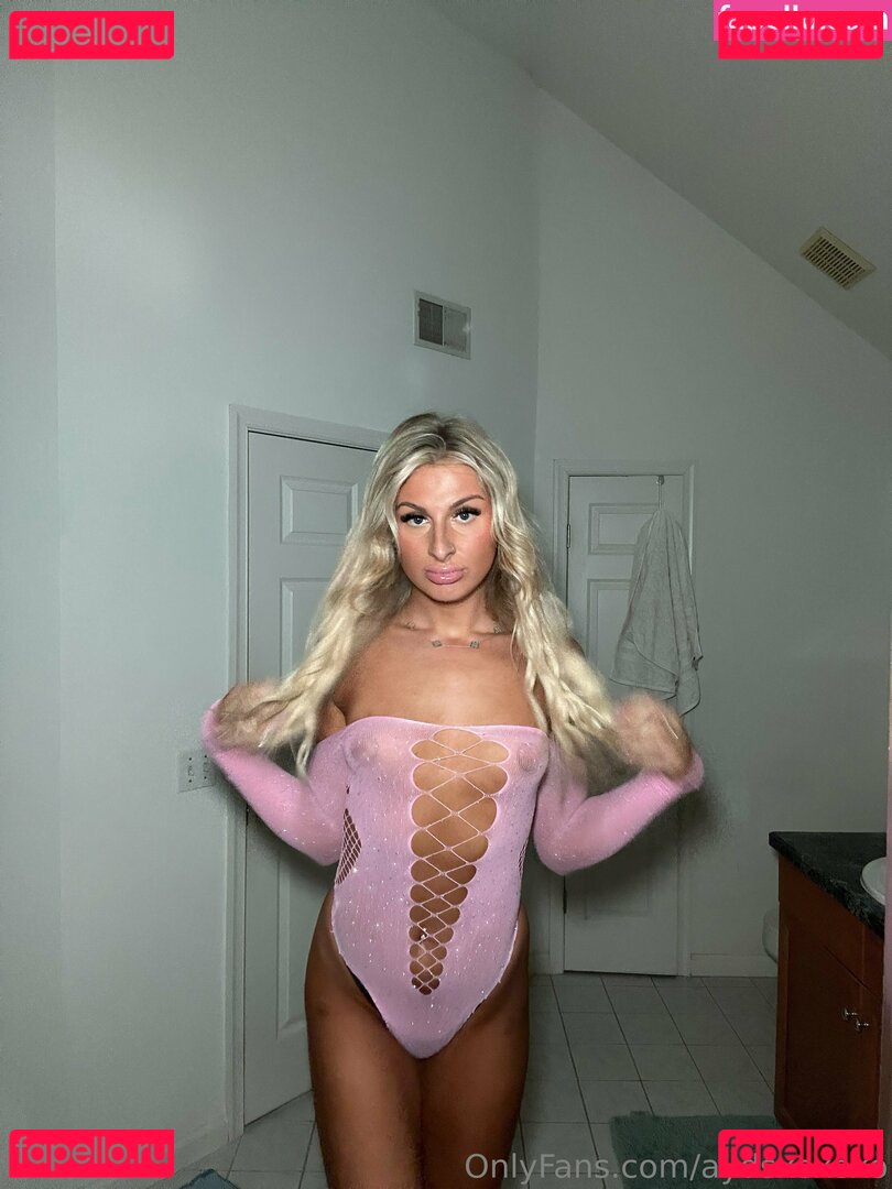ariaxoxoxo Nude Onlyfans Photo 25