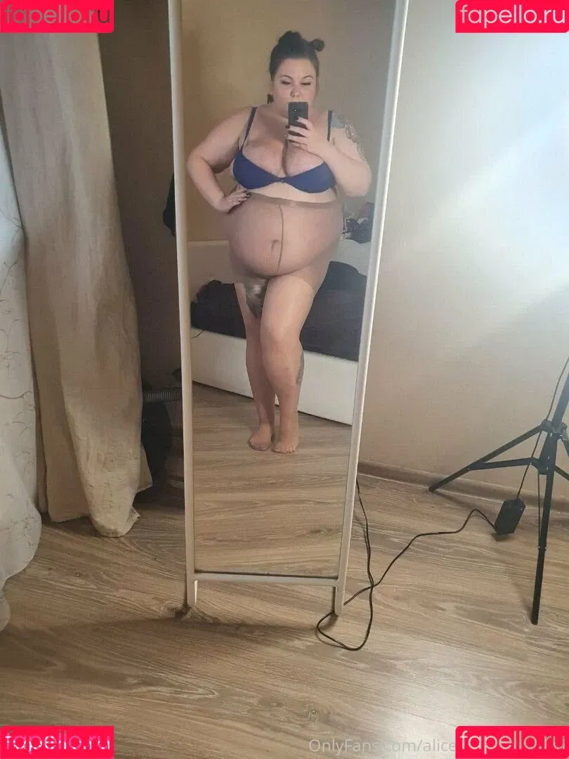 alicefrommarsbbw Onlyfans Photo Gallery 