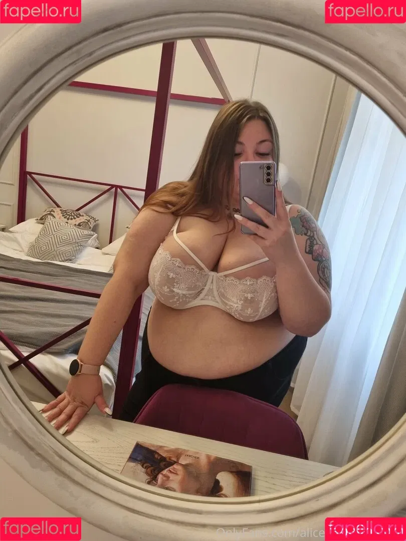 alicefrommarsbbw Onlyfans Photo Gallery 