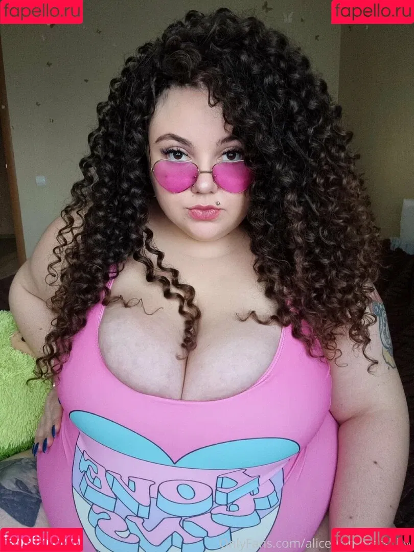 alicefrommarsbbw Onlyfans Photo Gallery 