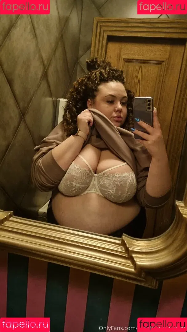 alicefrommarsbbw Onlyfans Photo Gallery 