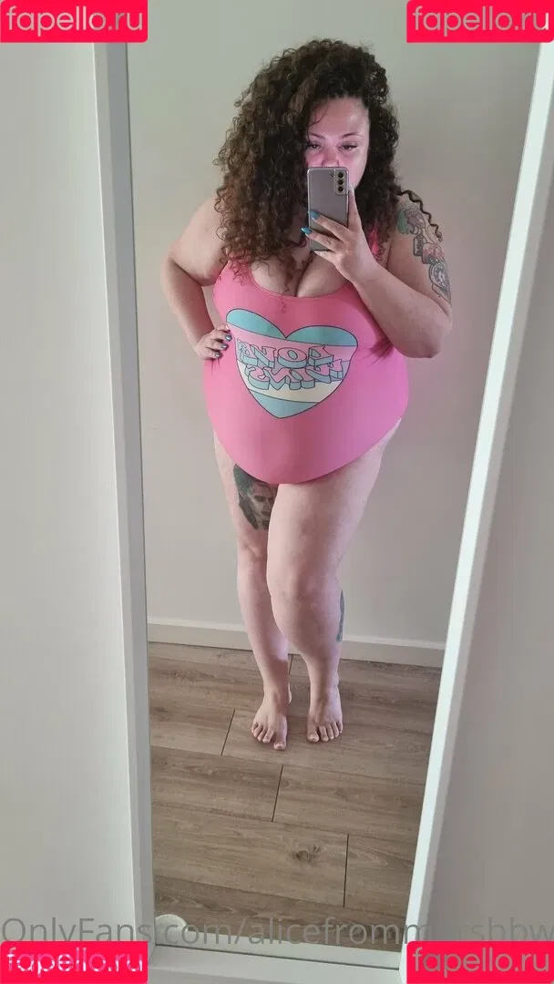 alicefrommarsbbw Onlyfans Photo Gallery 